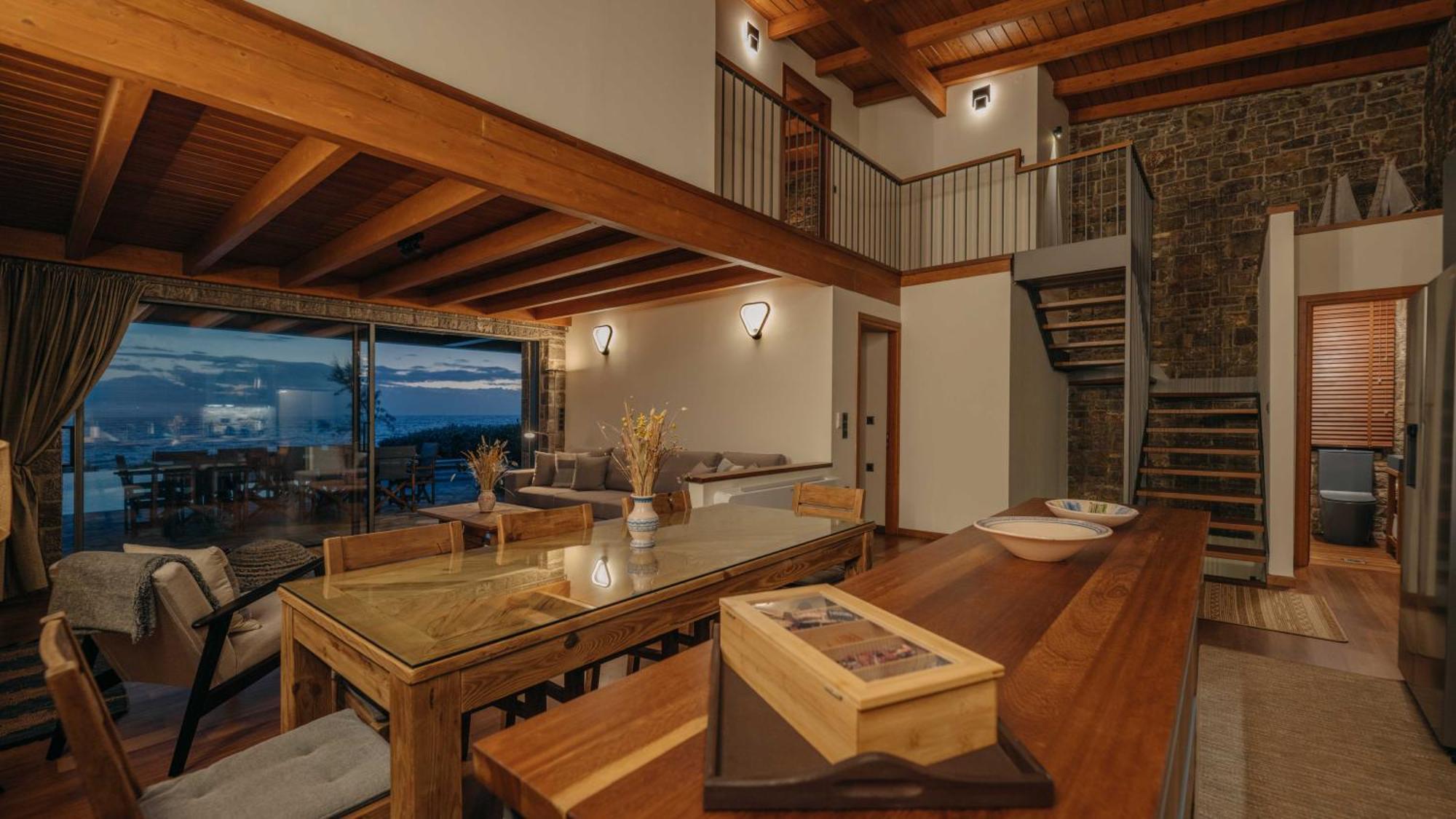 Real Life Homes Luxurious Seafront Villas Each With Their Own Private Pools Korakokhórion Extérieur photo