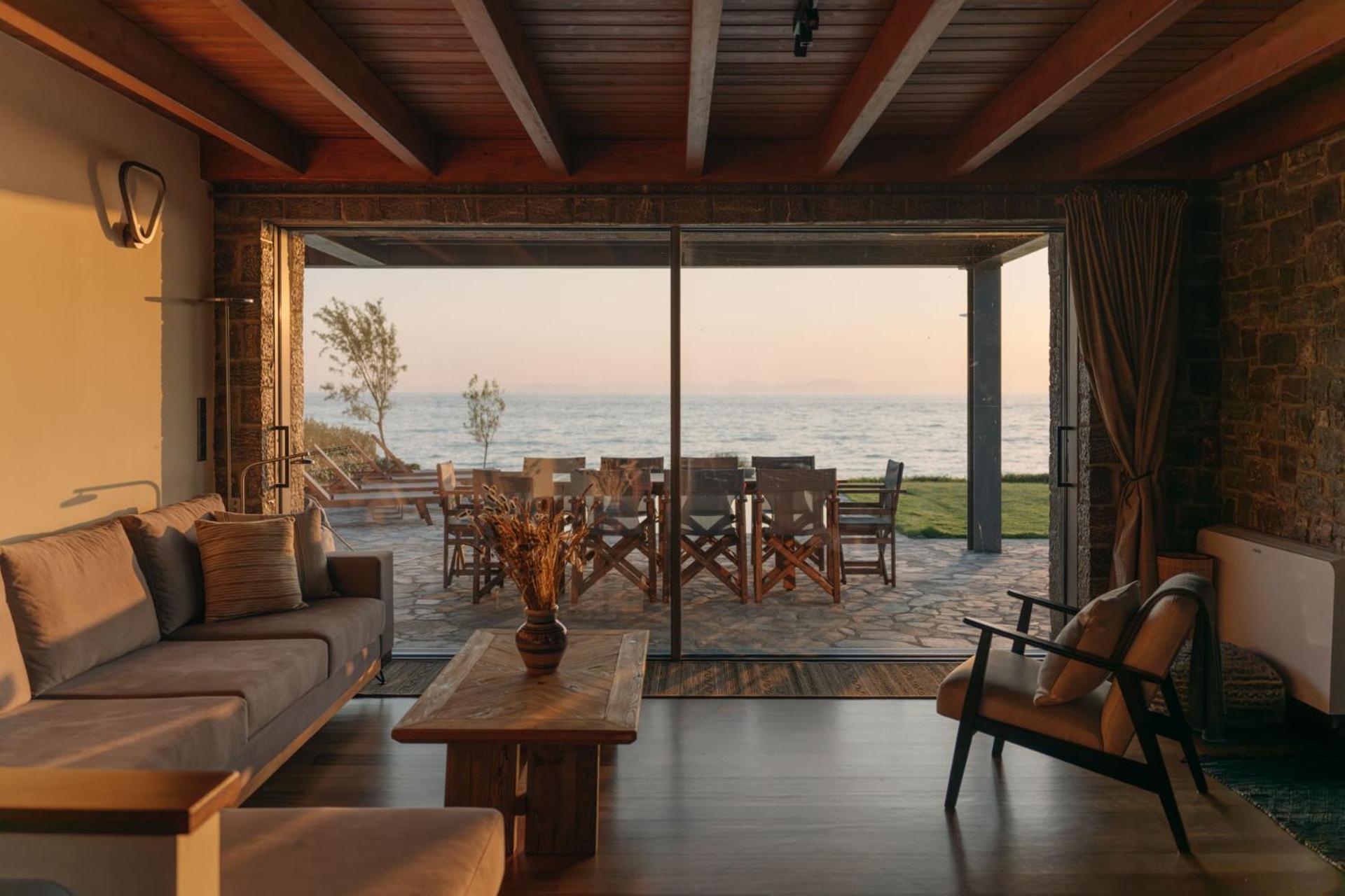 Real Life Homes Luxurious Seafront Villas Each With Their Own Private Pools Korakokhórion Extérieur photo