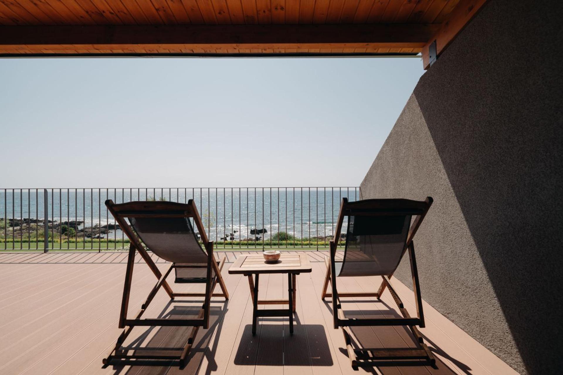Real Life Homes Luxurious Seafront Villas Each With Their Own Private Pools Korakokhórion Extérieur photo